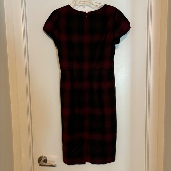 Banana Republic wool sheath dress - Size 8 - Picture 6 of 7